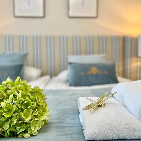 Apartamenty Kamienica Arte 4 ウストカ エクステリア 写真