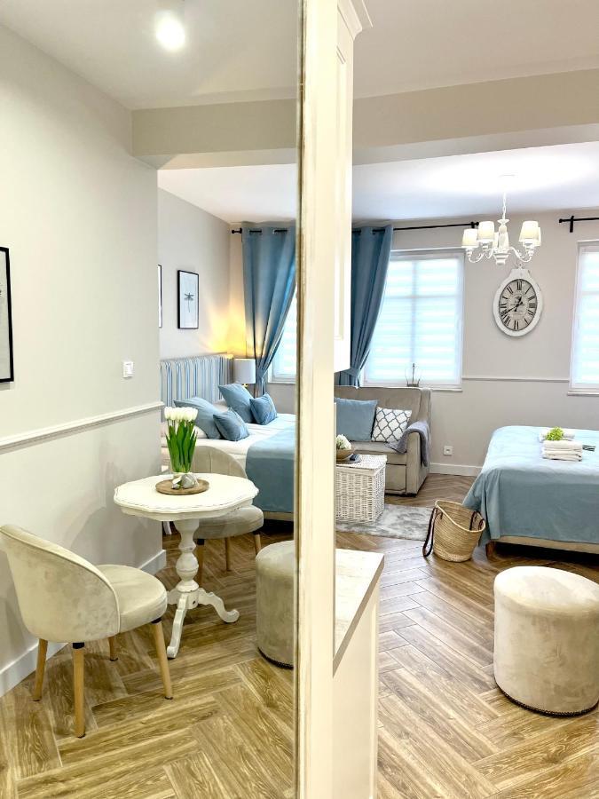 Apartamenty Kamienica Arte 4 ウストカ エクステリア 写真