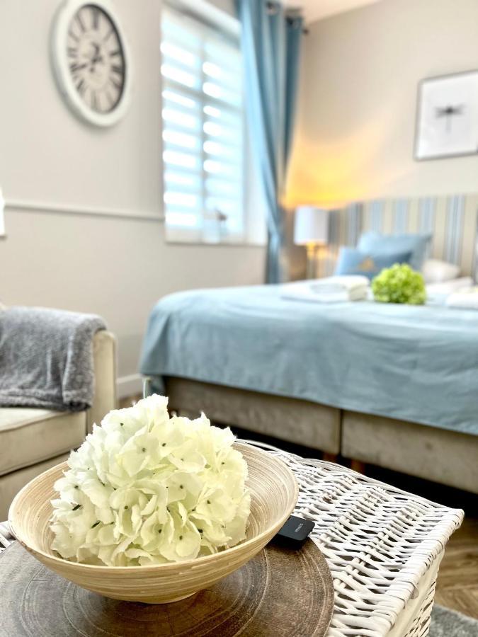 Apartamenty Kamienica Arte 4 ウストカ エクステリア 写真